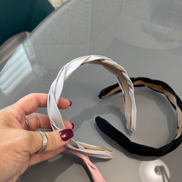 Lot of 3, solid color, crossthread, custom, handmade headbands (Etsy) - Picture 4 of 7